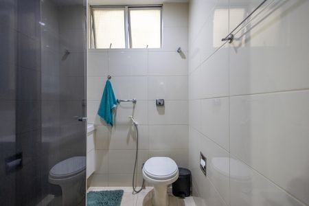 Apartamento à venda com 122m², 3 quartos e 2 vagasBanheiro Social