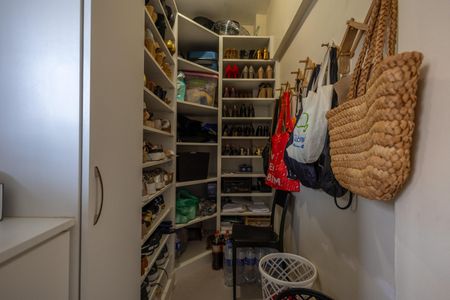 Apartamento à venda com 122m², 3 quartos e 2 vagasQuarto de Serviço