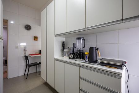 Apartamento à venda com 122m², 3 quartos e 2 vagasCozinha