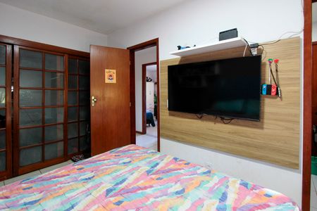 Casa à venda com 285m², 4 quartos e 4 vagasSuíte 3