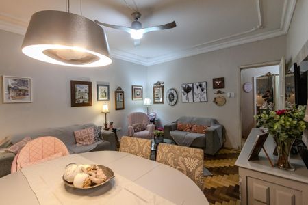 Apartamento à venda com 120m², 3 quartos e sem vaga Apartamento à venda com 120m², 3 quartos e sem vagaSala
