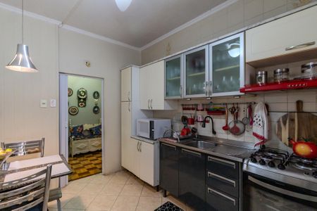 Apartamento à venda com 120m², 3 quartos e sem vaga Apartamento à venda com 120m², 3 quartos e sem vagaCozinha
