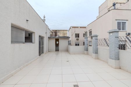 Apartamento à venda com 120m², 3 quartos e sem vaga Apartamento à venda com 120m², 3 quartos e sem vagaÁrea comum - Salão de festas