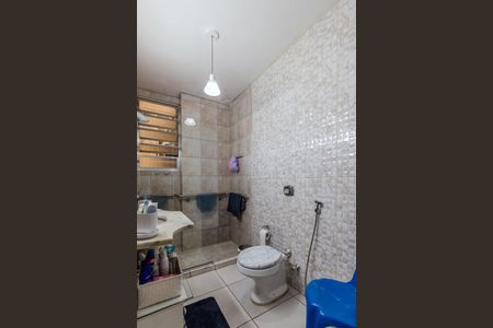 Apartamento à venda com 120m², 3 quartos e sem vaga Apartamento à venda com 120m², 3 quartos e sem vagaBanheiro Social