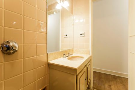 Apartamento à venda com 105m², 3 quartos e 1 vaga Apartamento à venda com 105m², 3 quartos e 1 vagaBanheiro Social