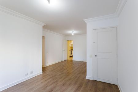 Apartamento à venda com 105m², 3 quartos e 1 vaga Apartamento à venda com 105m², 3 quartos e 1 vagaSala