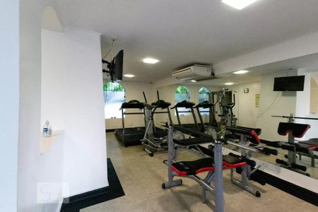 Apartamento à venda com 105m², 3 quartos e 1 vaga Apartamento à venda com 105m², 3 quartos e 1 vagaÁrea comum - Academia