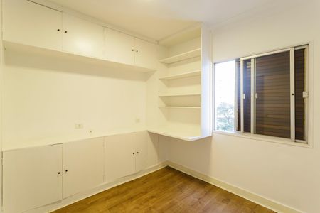 Apartamento à venda com 105m², 3 quartos e 1 vaga Apartamento à venda com 105m², 3 quartos e 1 vagaQuarto 1
