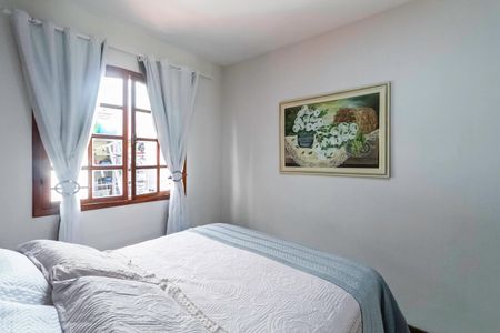 Casa à venda com 208m², 4 quartos e 2 vagasQuarto 2