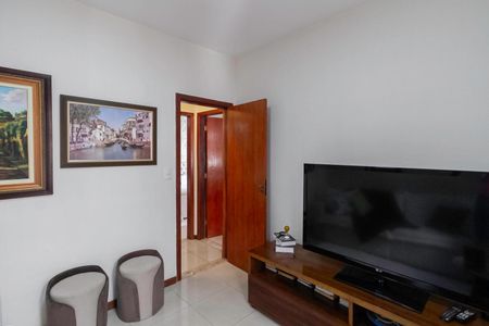 Casa à venda com 208m², 4 quartos e 2 vagasQuarto 1