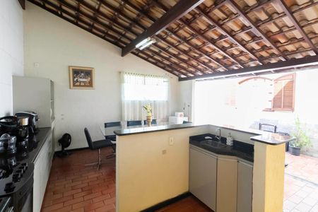 Casa à venda com 208m², 4 quartos e 2 vagasÁrea gourmet