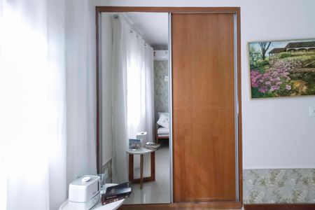 Casa à venda com 208m², 4 quartos e 2 vagasSuíte 