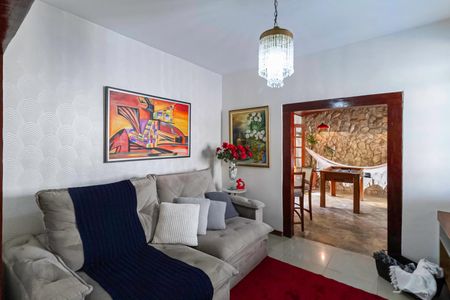 Casa à venda com 208m², 4 quartos e 2 vagasSala 2