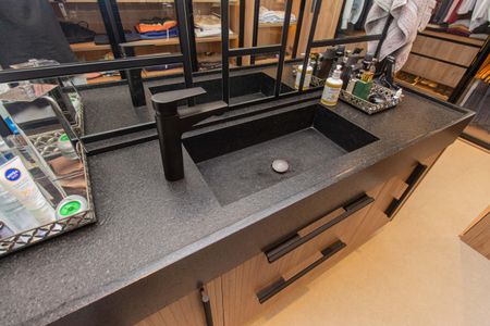 Apartamento à venda com 78m², 1 quarto e 2 vagasSuíte