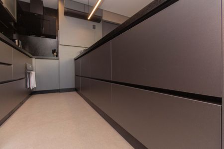 Apartamento à venda com 78m², 1 quarto e 2 vagasCozinha