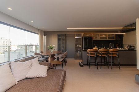 Apartamento à venda com 78m², 1 quarto e 2 vagasSala