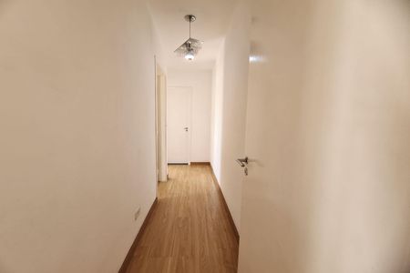 Apartamento à venda com 55m², 2 quartos e 1 vaga Apartamento à venda com 55m², 2 quartos e 1 vagacorredor quartos