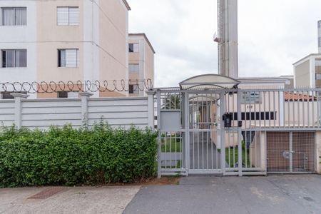 Apartamento para alugar com 39m², 2 quartos e 1 vaga Apartamento para alugar com 39m², 2 quartos e 1 vagaFachada