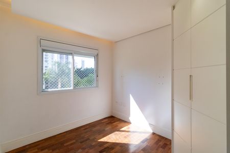Apartamento à venda com 157m², 3 quartos e 2 vagasQuarto 2