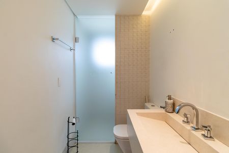 Apartamento à venda com 157m², 3 quartos e 2 vagasBanheiro 2