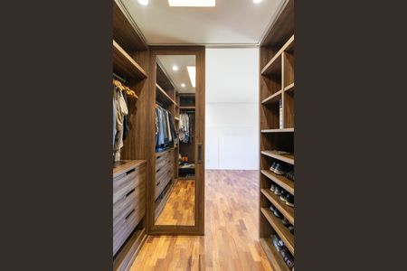 Apartamento à venda com 157m², 3 quartos e 2 vagasCloset da suíte