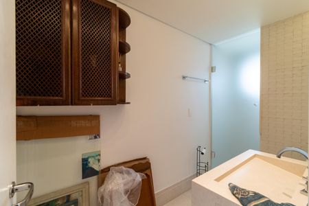 Apartamento à venda com 157m², 3 quartos e 2 vagasBanheiro 2