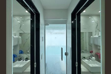 Casa de condomínio à venda com 600m², 4 quartos e 3 vagasÁrea comum