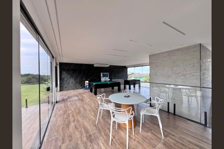 Casa de condomínio à venda com 600m², 4 quartos e 3 vagasÁrea comum