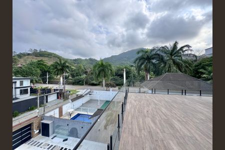 Casa de condomínio à venda com 600m², 4 quartos e 3 vagasÁrea comum