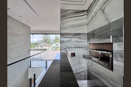 Casa de condomínio à venda com 600m², 4 quartos e 3 vagasÁrea comum