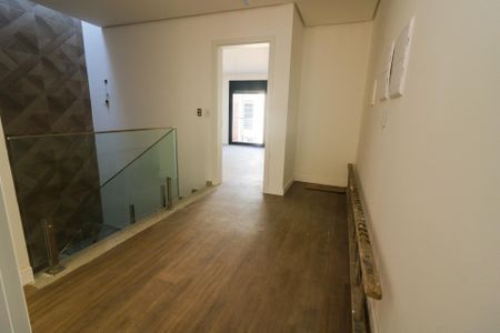 Casa de condomínio à venda com 216m², 3 quartos e 4 vagasHall