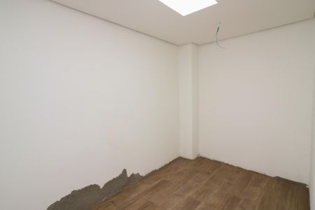 Casa de condomínio à venda com 216m², 3 quartos e 4 vagasCloset da suíte 1