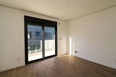 Casa de condomínio à venda com 216m², 3 quartos e 4 vagasSuíte 3