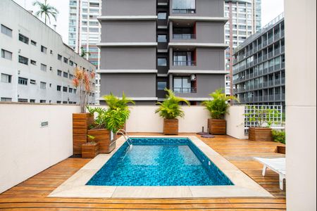 Apartamento à venda com 37m², 1 quarto e 1 vagaÁrea comum - Piscina