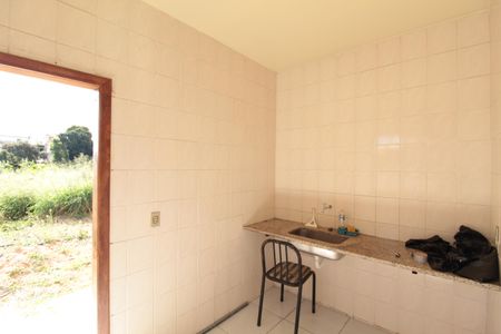 Casa para alugar com 103m², 2 quartos e 2 vagasCozinha