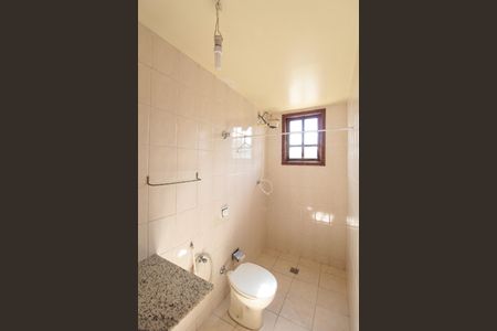 Casa para alugar com 103m², 2 quartos e 2 vagasBanheiro Social