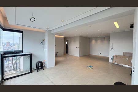 Apartamento à venda com 88m², 2 quartos e 3 vagas Apartamento à venda com 88m², 2 quartos e 3 vagasVaranda