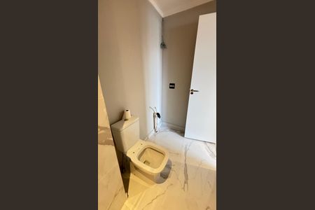 Apartamento à venda com 88m², 2 quartos e 3 vagas Apartamento à venda com 88m², 2 quartos e 3 vagasBanheiro da Suíte 2