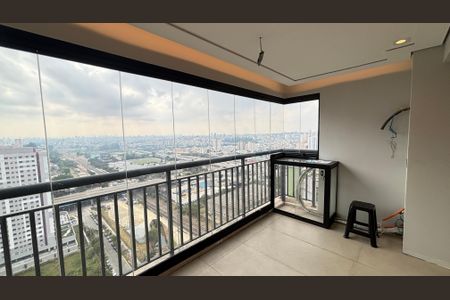 Apartamento à venda com 88m², 2 quartos e 3 vagas Apartamento à venda com 88m², 2 quartos e 3 vagasVaranda