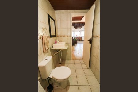 Casa à venda com 426m², 3 quartos e 4 vagasBanheiro Social