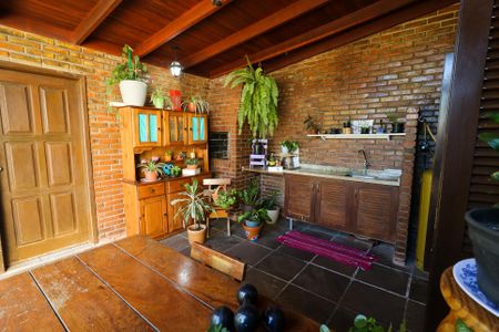 Casa à venda com 426m², 3 quartos e 4 vagasVaranda