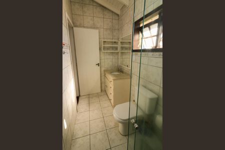 Casa à venda com 426m², 3 quartos e 4 vagasBanheiro da Suíte