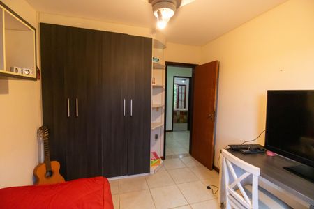 Casa de condomínio à venda com 400m², 5 quartos e 2 vagas Casa de condomínio à venda com 400m², 5 quartos e 2 vagasQuarto 2