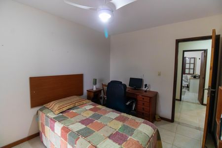 Casa de condomínio à venda com 400m², 5 quartos e 2 vagas Casa de condomínio à venda com 400m², 5 quartos e 2 vagasQuarto 3