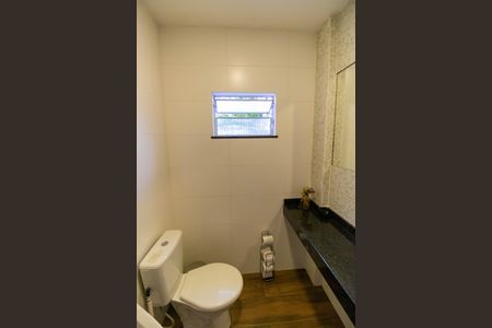 Casa de condomínio à venda com 400m², 5 quartos e 2 vagas Casa de condomínio à venda com 400m², 5 quartos e 2 vagasLavabo 2