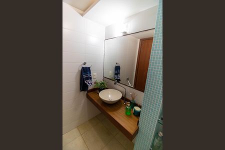 Casa de condomínio à venda com 400m², 5 quartos e 2 vagas Casa de condomínio à venda com 400m², 5 quartos e 2 vagasLavabo