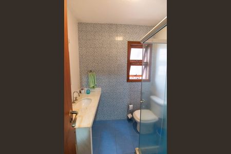 Casa de condomínio à venda com 400m², 5 quartos e 2 vagas Casa de condomínio à venda com 400m², 5 quartos e 2 vagasBanheiro Social