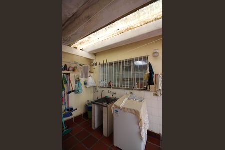 Casa à venda com 218m², 3 quartos e 3 vagasÁrea de Serviço