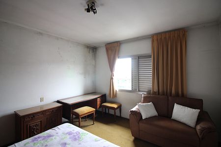 Casa à venda com 218m², 3 quartos e 3 vagasQuarto 1