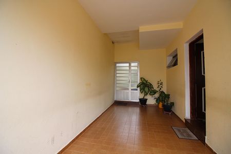 Casa à venda com 218m², 3 quartos e 3 vagasHall de entrada
